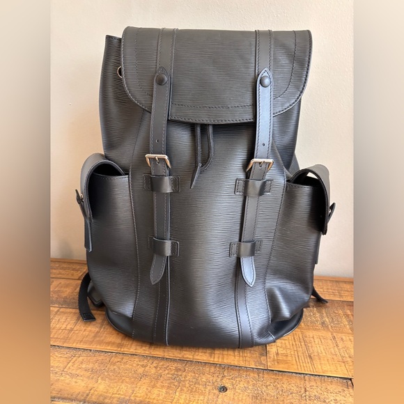 LOUIS VUITTON

Christopher Backpack Epi Leather PM - Picture 1 of 16